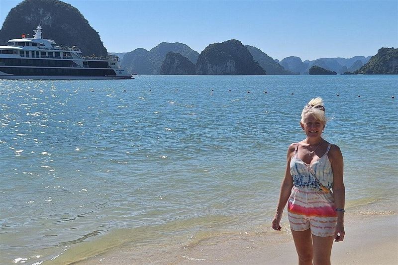 Sea Octopus Cruise – The Top Luxury Day Tour in Halong By
